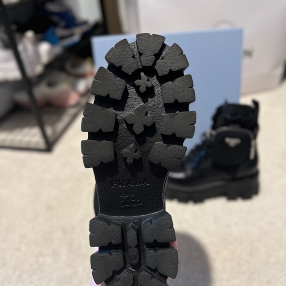 Prada Monolith brushed leather and nylon boots with pouch - Picture 7 of 12